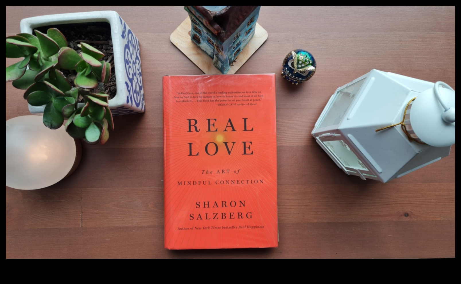 Dragoste în prezent: navigarea pe calea conexiunii conștiente