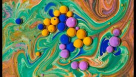 Armonia etică: echilibrarea libertății artistice și a impactului social în design