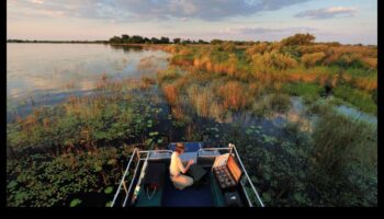 Realități la distanță: în afara căilor bătute în fotografia de călătorie